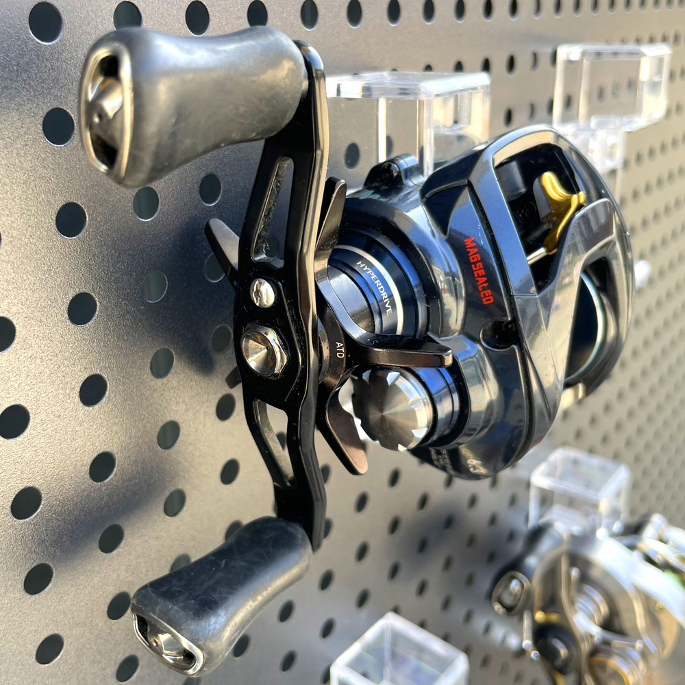 5個入り壁掛け釣りリールホルダー、ベイトキャスティング・フラ - Fly Fishing Set のレビューと価格