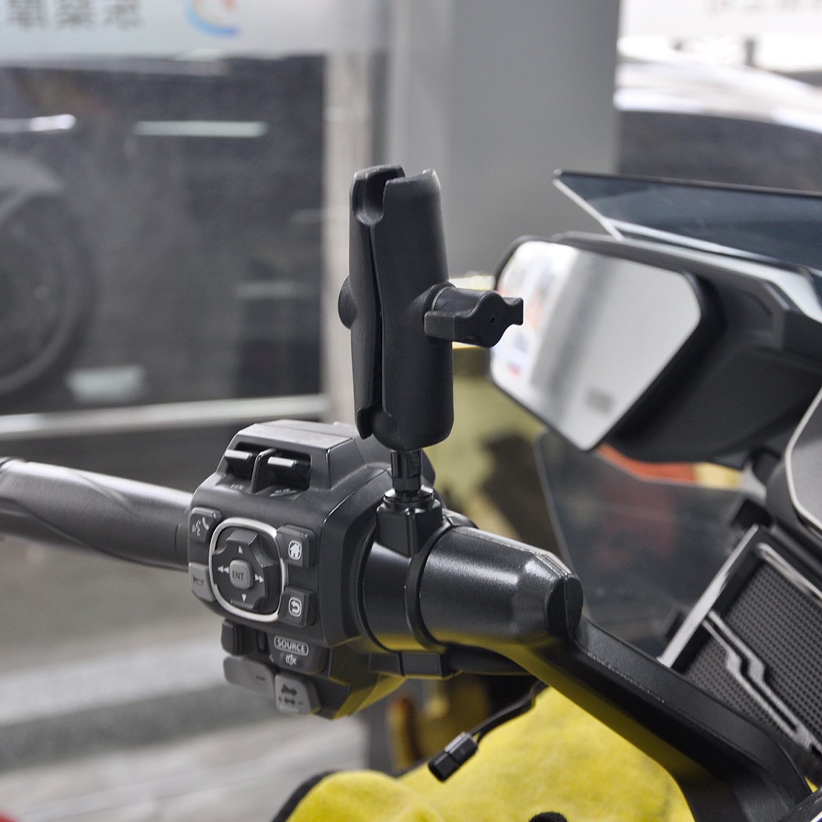 PANICAL 携帯電話ホルダー ホンダ ゴールドウィング  - Rod Holder Fishing のレビューと価格