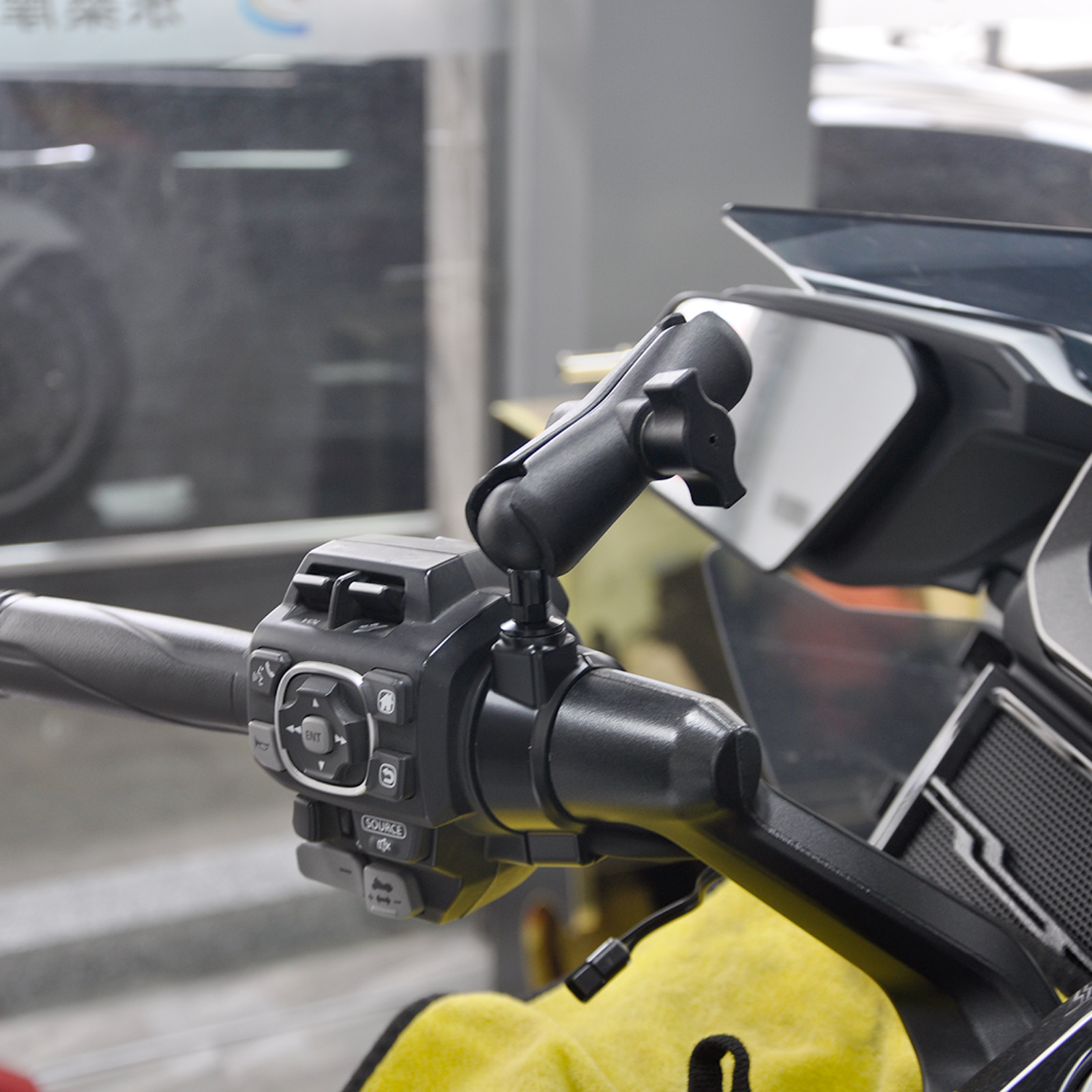 PANICAL 携帯電話ホルダー ホンダ ゴールドウィング  - Rod Holder Fishing のレビューと価格
